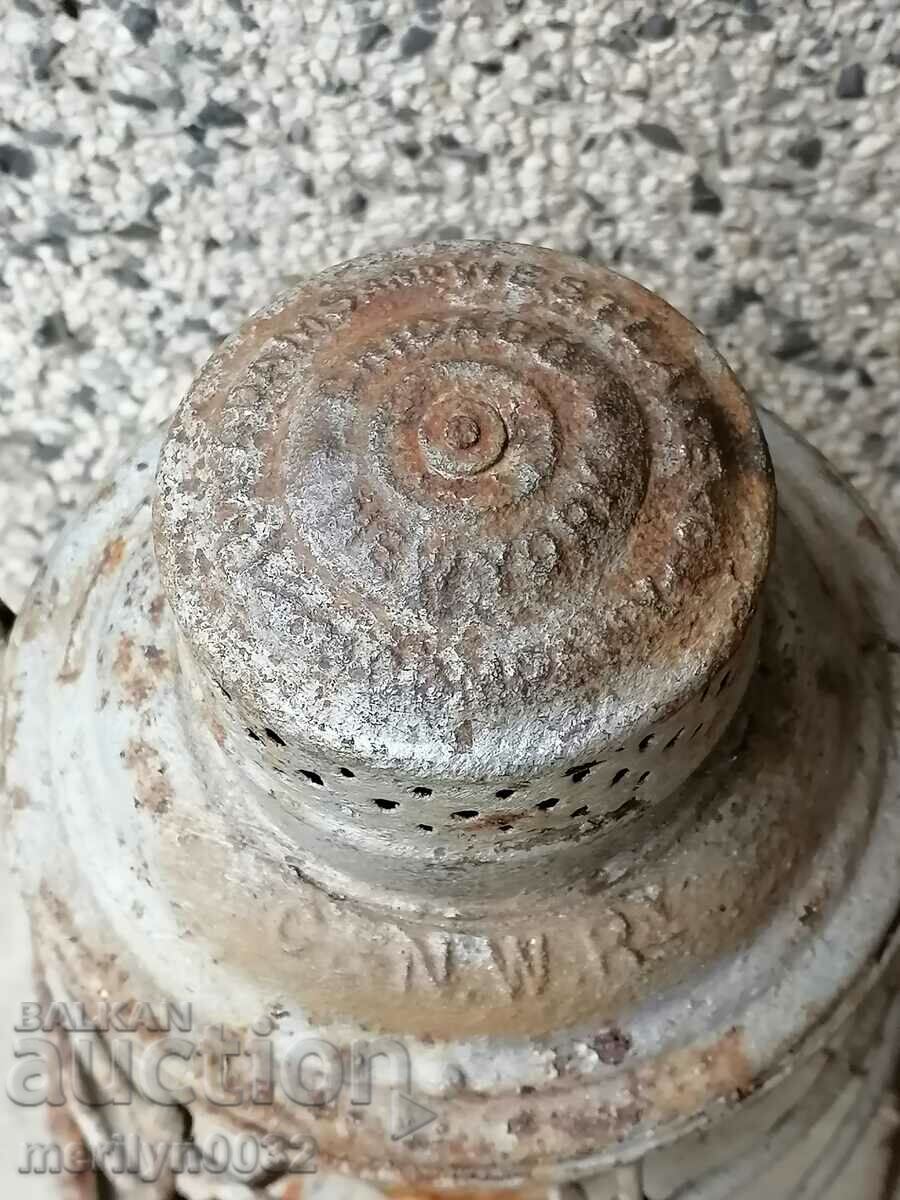 Old American lantern, USA floodlight lamp with price 89.00 BGN | € 45.50 Old American lantern, USA floodlight lamp with price 89.00 BGN | € 45.50