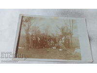 Foto Elevi de la liceu pe luncă 1919
