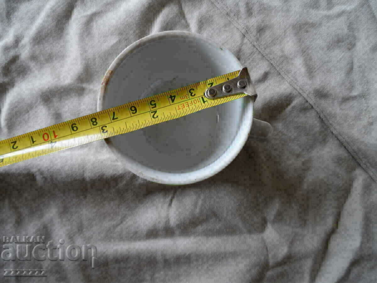 φλιτζάνι πορσελάνης με τιμή 6.00 BGN | € 3.07 φλιτζάνι πορσελάνης με τιμή 6.00 BGN | € 3.07