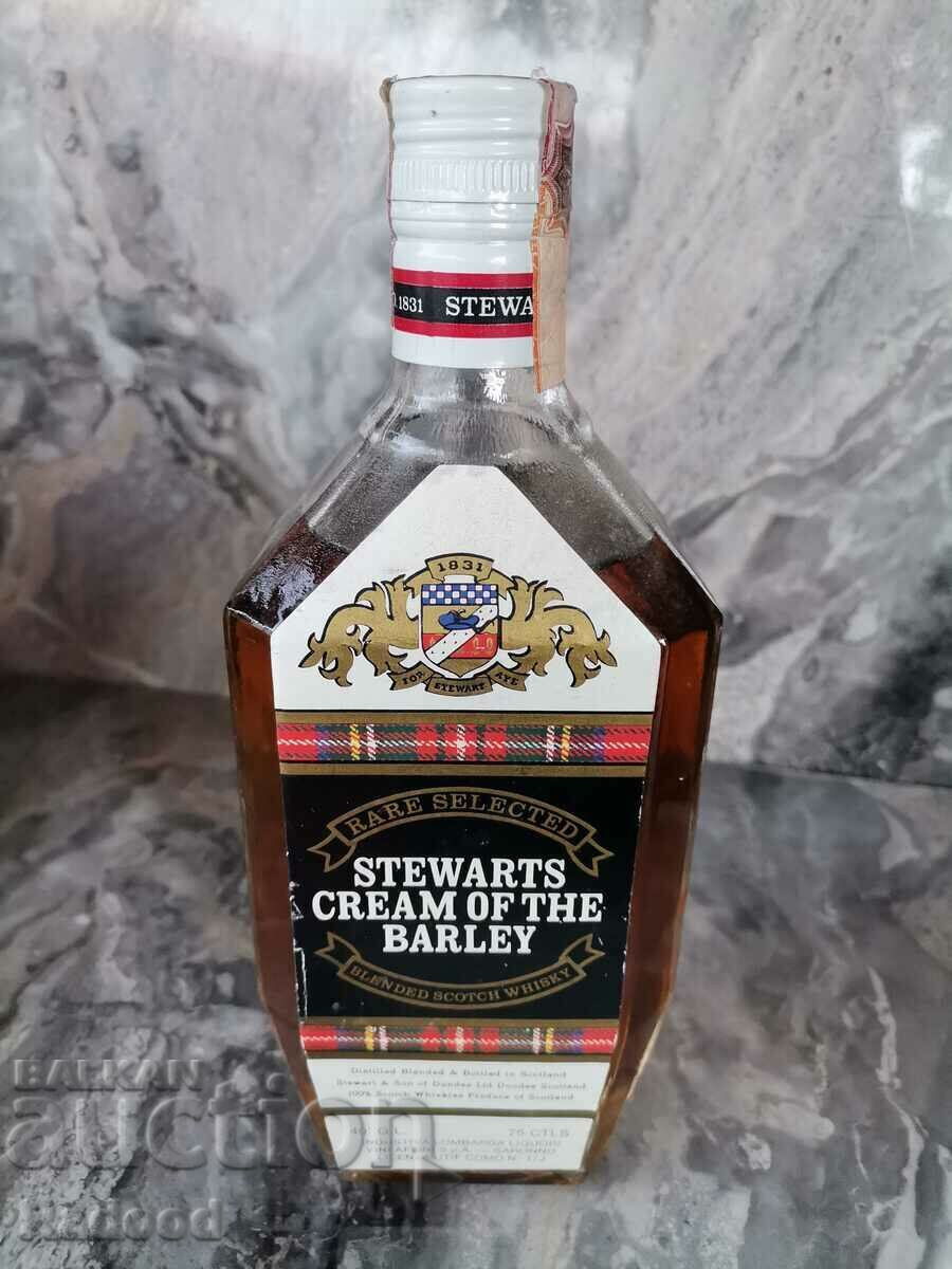 Licitație Coniac de whisky scoțian Licitație Coniac de whisky scoțian