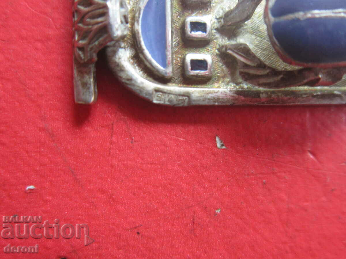 Silver pendant pendant Scarab enamel with price 50.00 BGN | € 25.56 Silver pendant pendant Scarab enamel with price 50.00 BGN | € 25.56