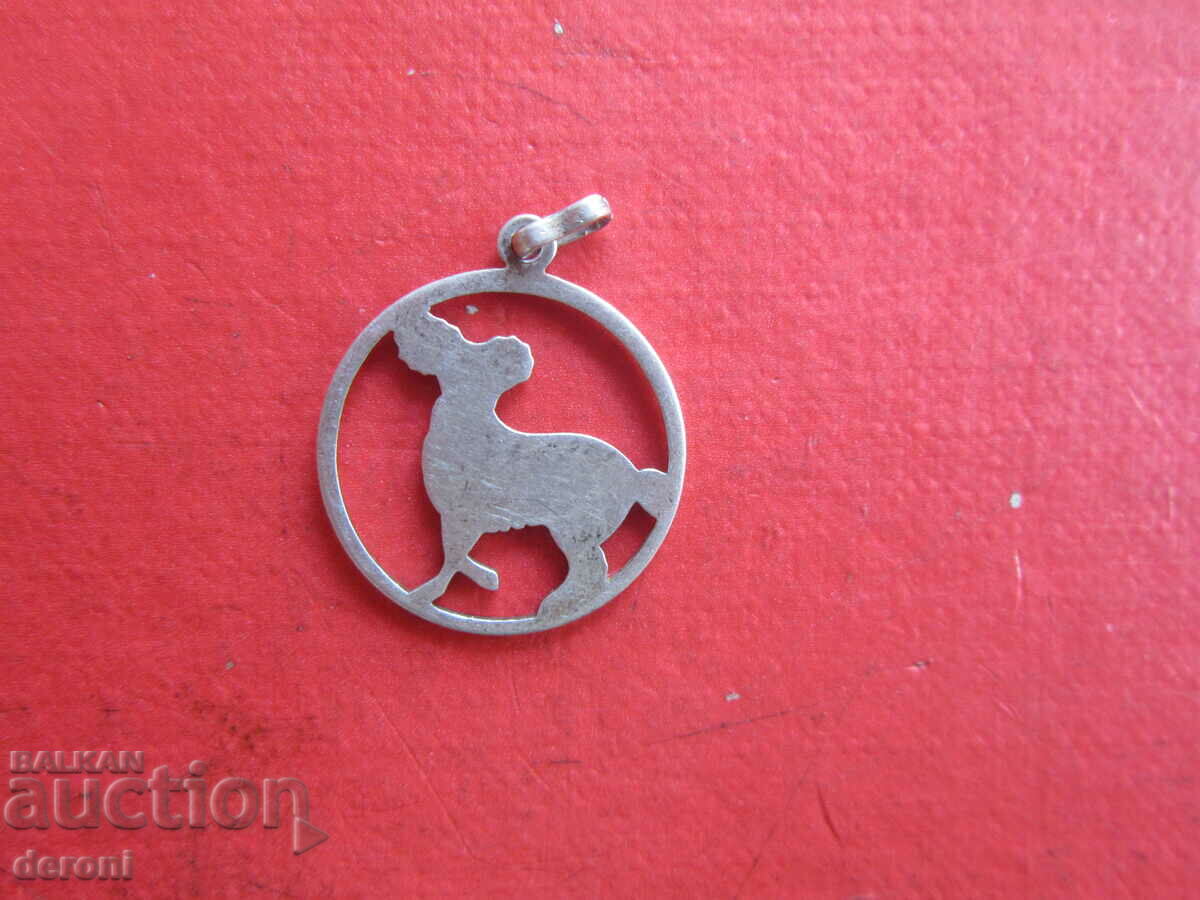 Παράδοση Ασημένιο μενταγιόν ζώδιο Παράδοση Ασημένιο μενταγιόν ζώδιο