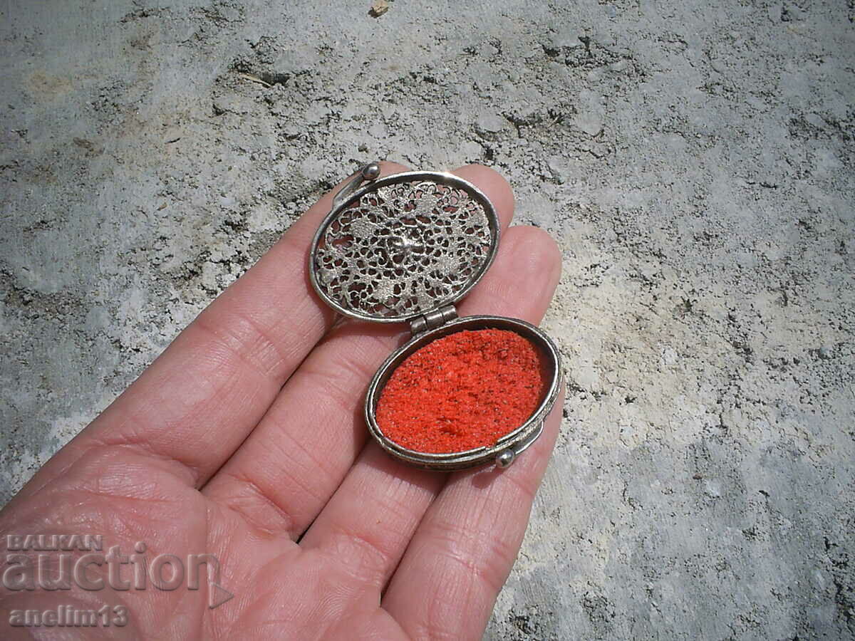 Delivery of OLD PILL BOX Delivery of OLD PILL BOX