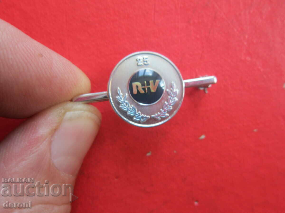 Auction Unique silver badge badge with enamel in a box Auction Unique silver badge badge with enamel in a box