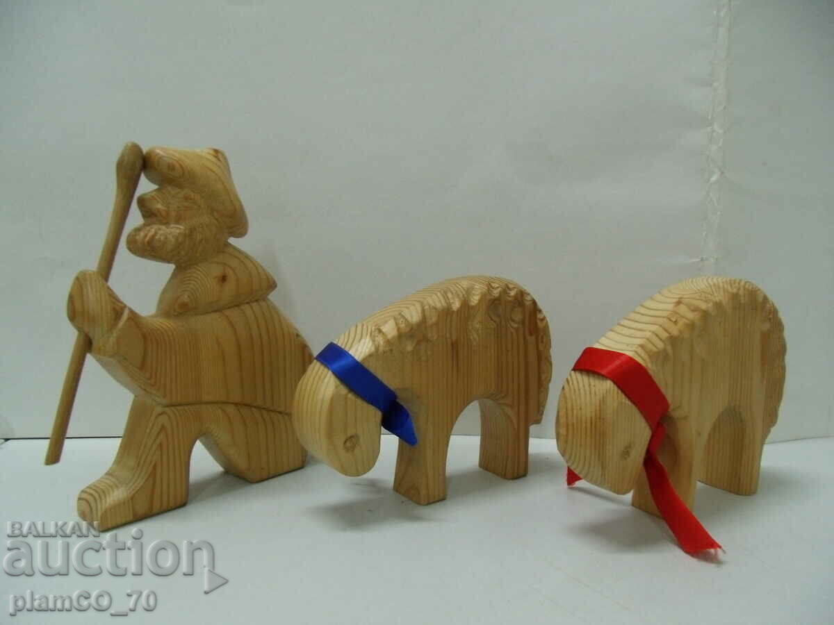 № * 6209 three wooden figures with price 15.00 BGN | € 7.67 № * 6209 three wooden figures with price 15.00 BGN | € 7.67