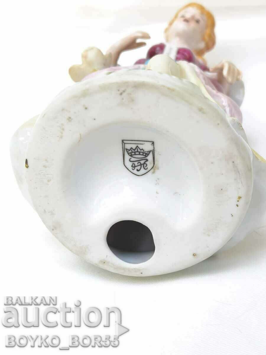 Старинна Порцеланова Фигура - 6 Старинна Порцеланова Фигура - 6