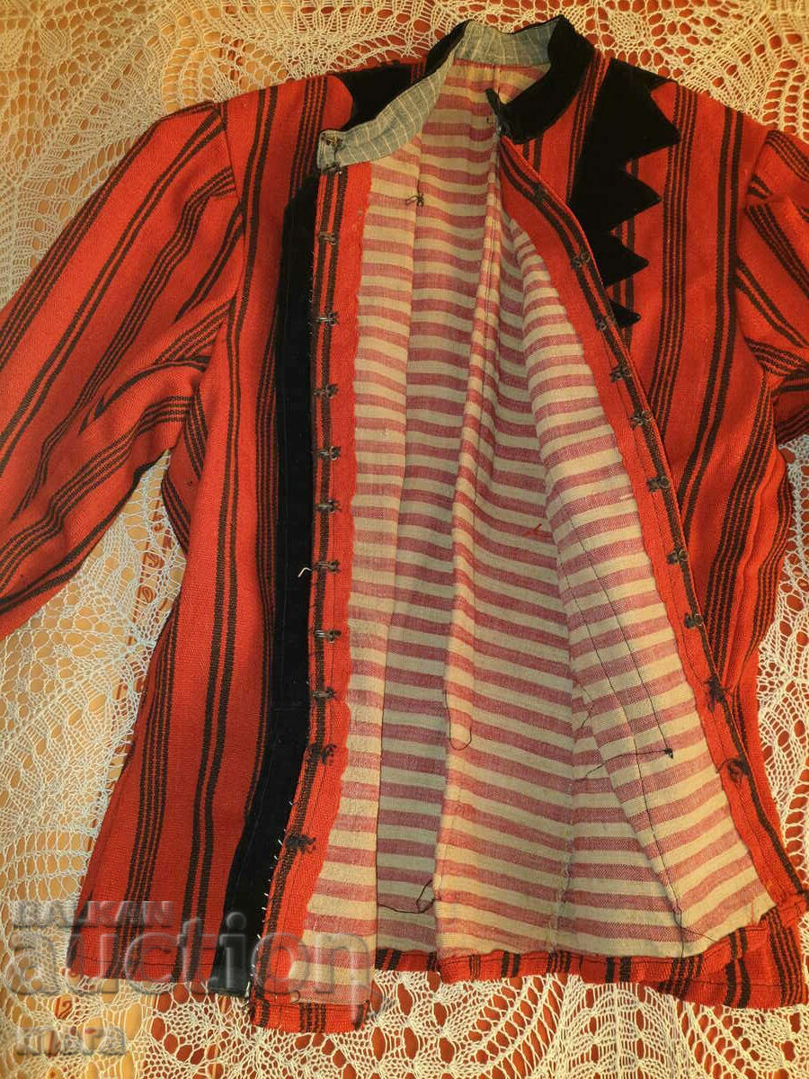 Аукцион Автентична дамска интерия