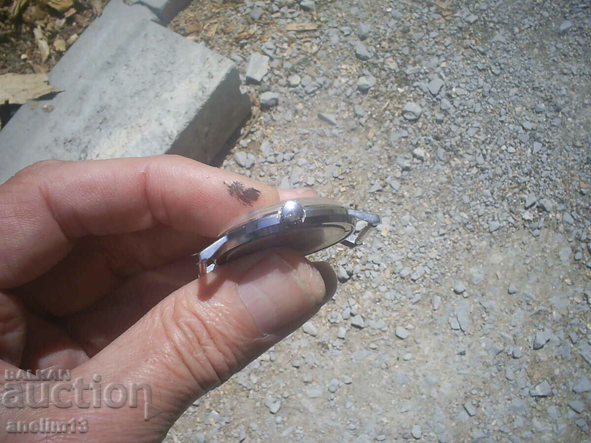 Delivery of HAND COMPASS CHCHZ Delivery of HAND COMPASS CHCHZ