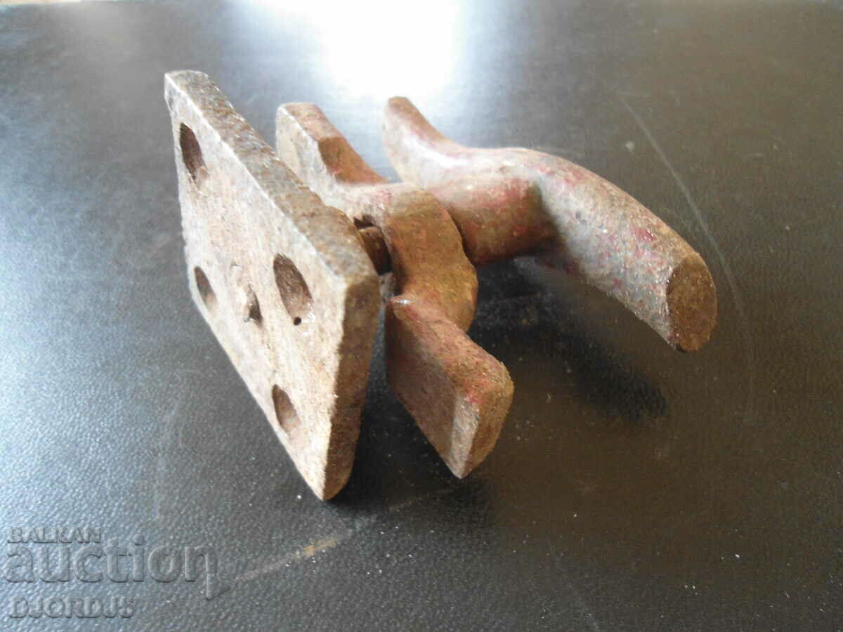 Auction Old handle Auction Old handle