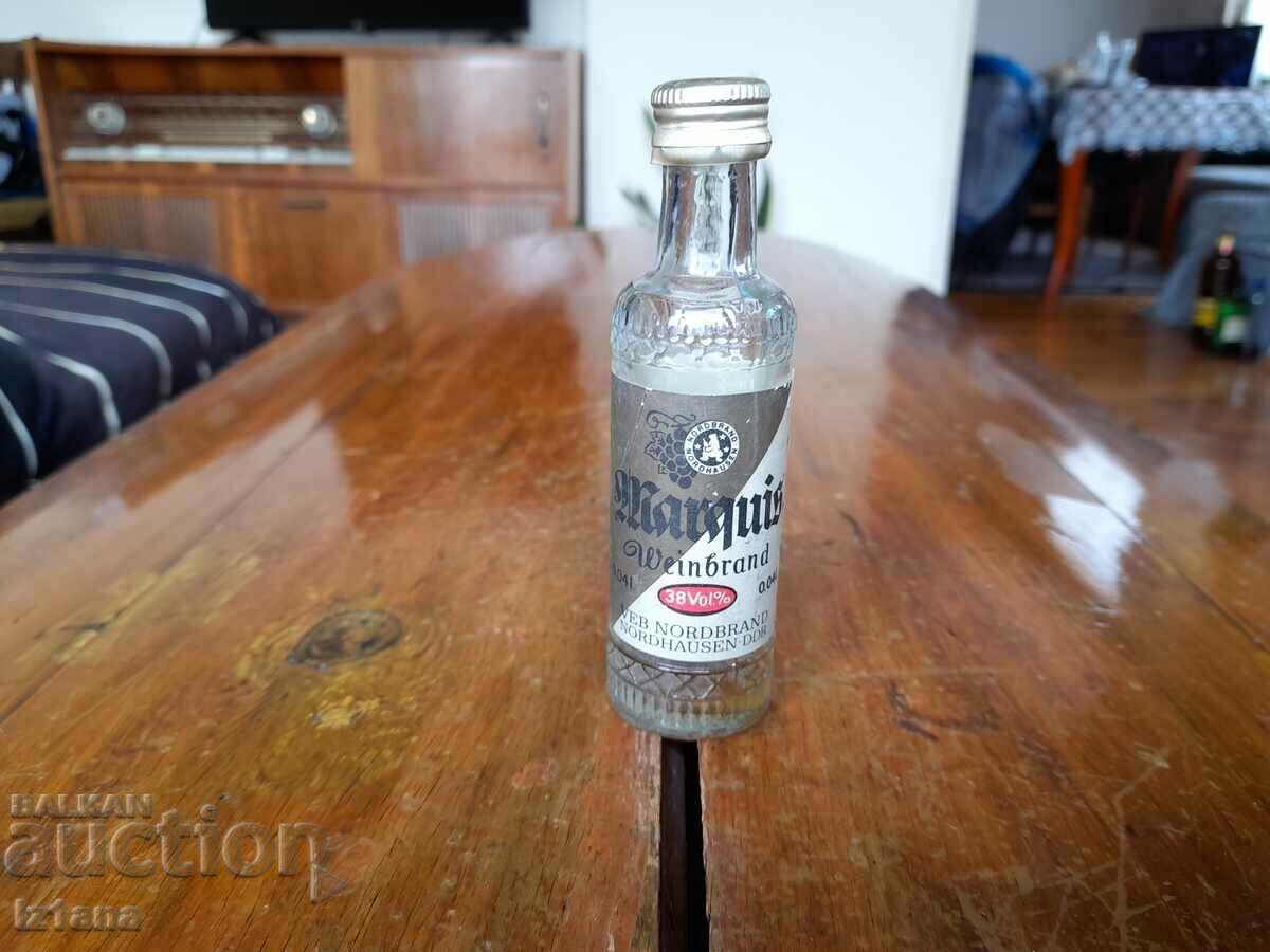 Delivery of Old bottle of Marquis Delivery of Old bottle of Marquis