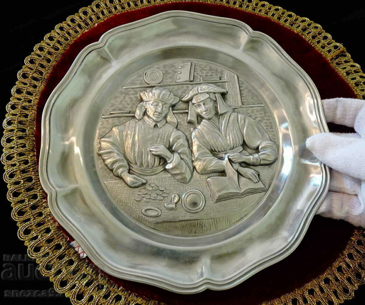 A tin panel with a painting by Quentin Matsys. with price 36.00 BGN | € 18.41 A tin panel with a painting by Quentin Matsys. with price 36.00 BGN | € 18.41