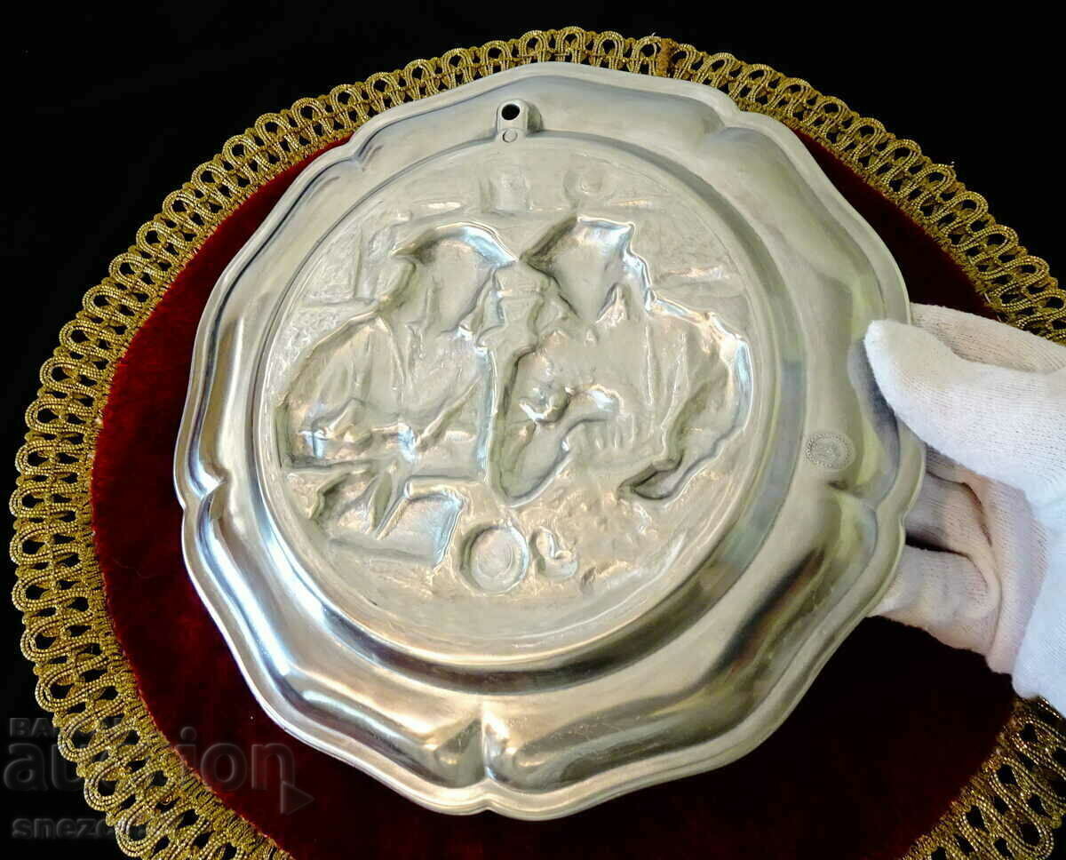 Auction A tin panel with a painting by Quentin Matsys. Auction A tin panel with a painting by Quentin Matsys.