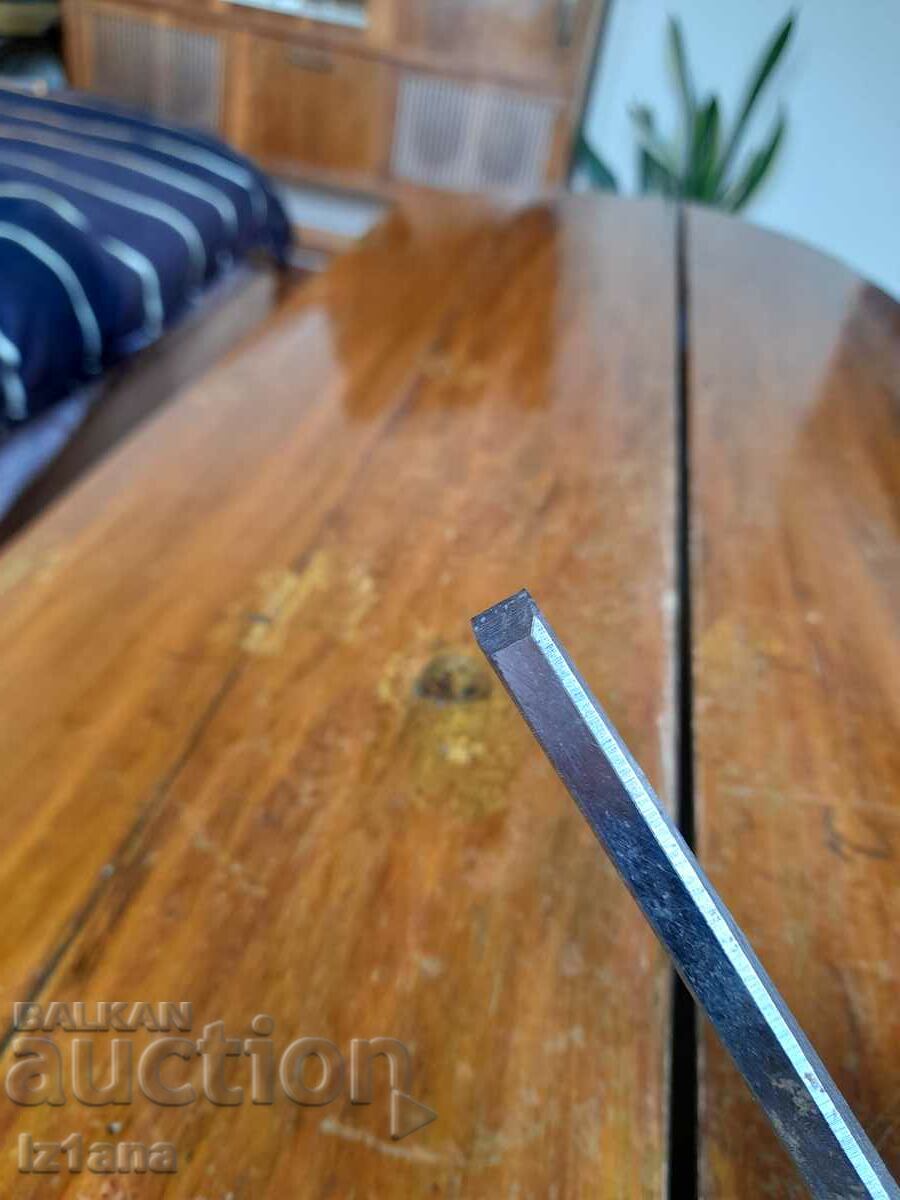 Auction Old carving chisel Auction Old carving chisel