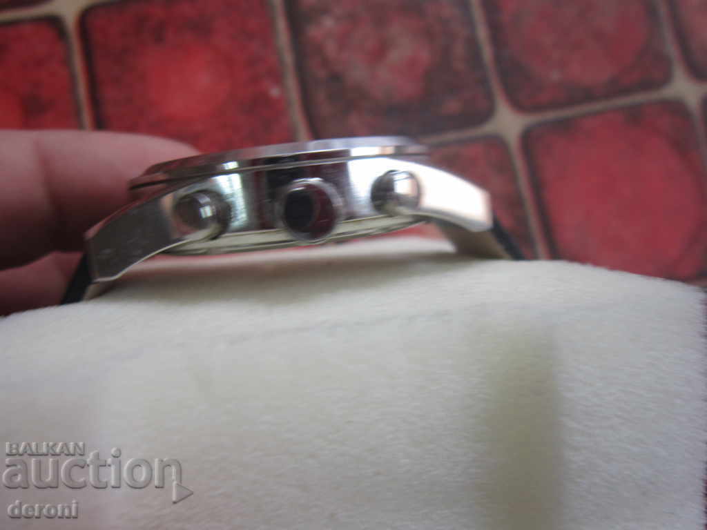 Δημοπρασία Καταπληκτικό ρολόι Semper 2 Δημοπρασία Καταπληκτικό ρολόι Semper 2