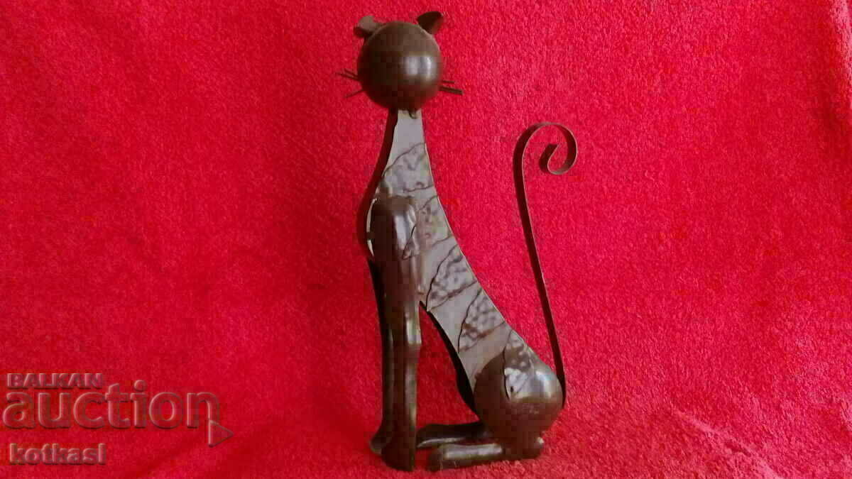 An old metal figure of Kote - 6