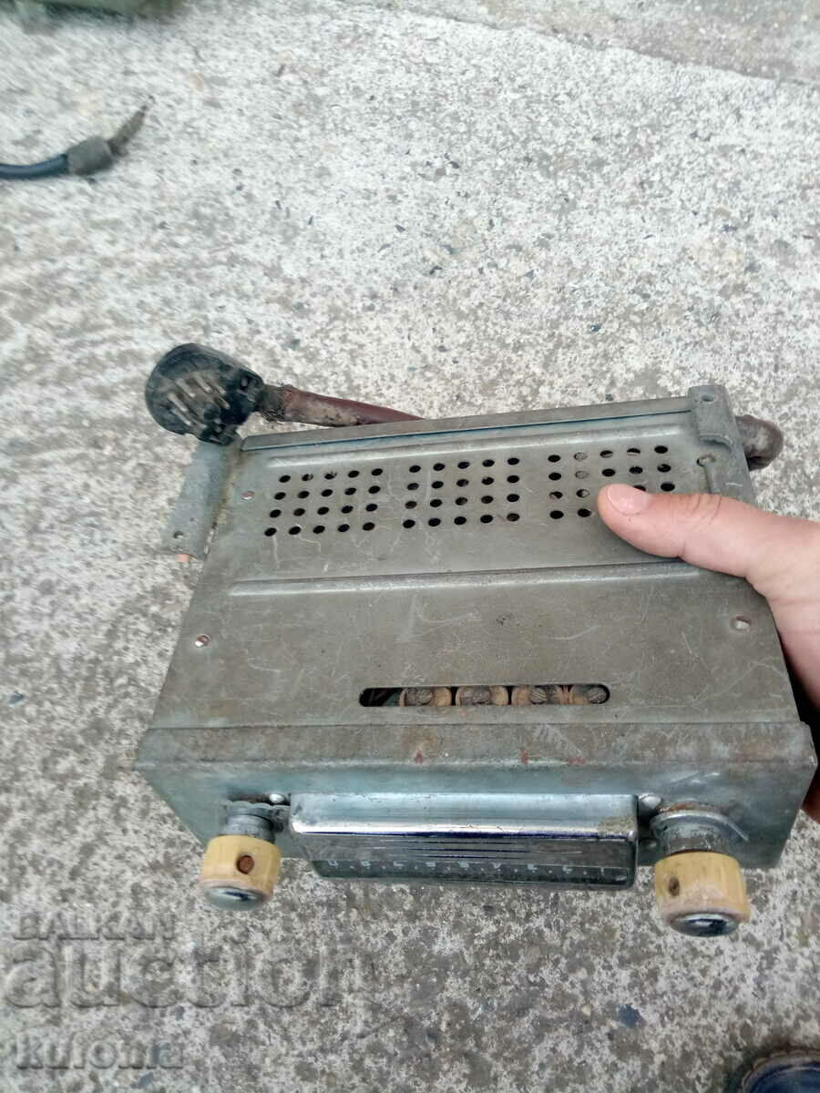Delivery of Old radio for old GAZ M20 Victory Delivery of Old radio for old GAZ M20 Victory