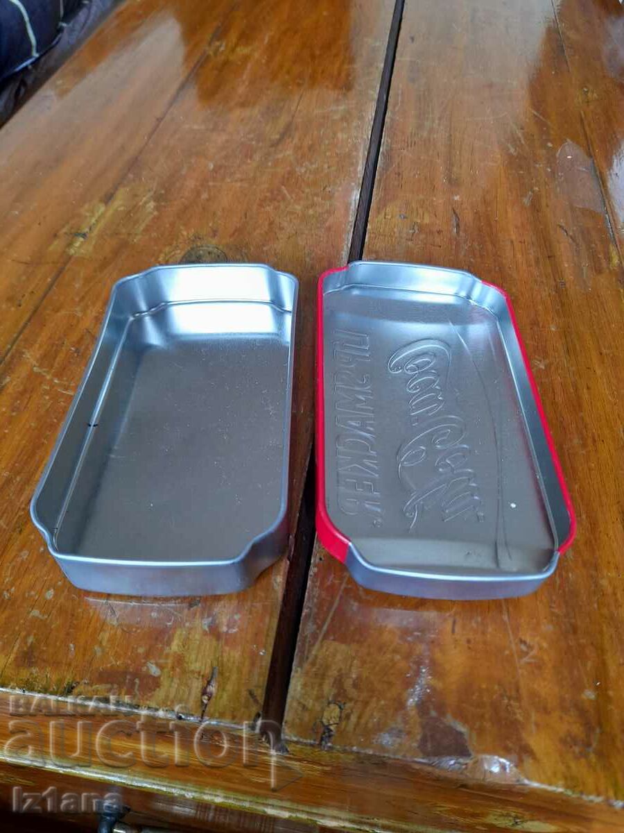 Delivery of Old box of Coca Cola lip fragrances, Coca Cola Delivery of Old box of Coca Cola lip fragrances, Coca Cola