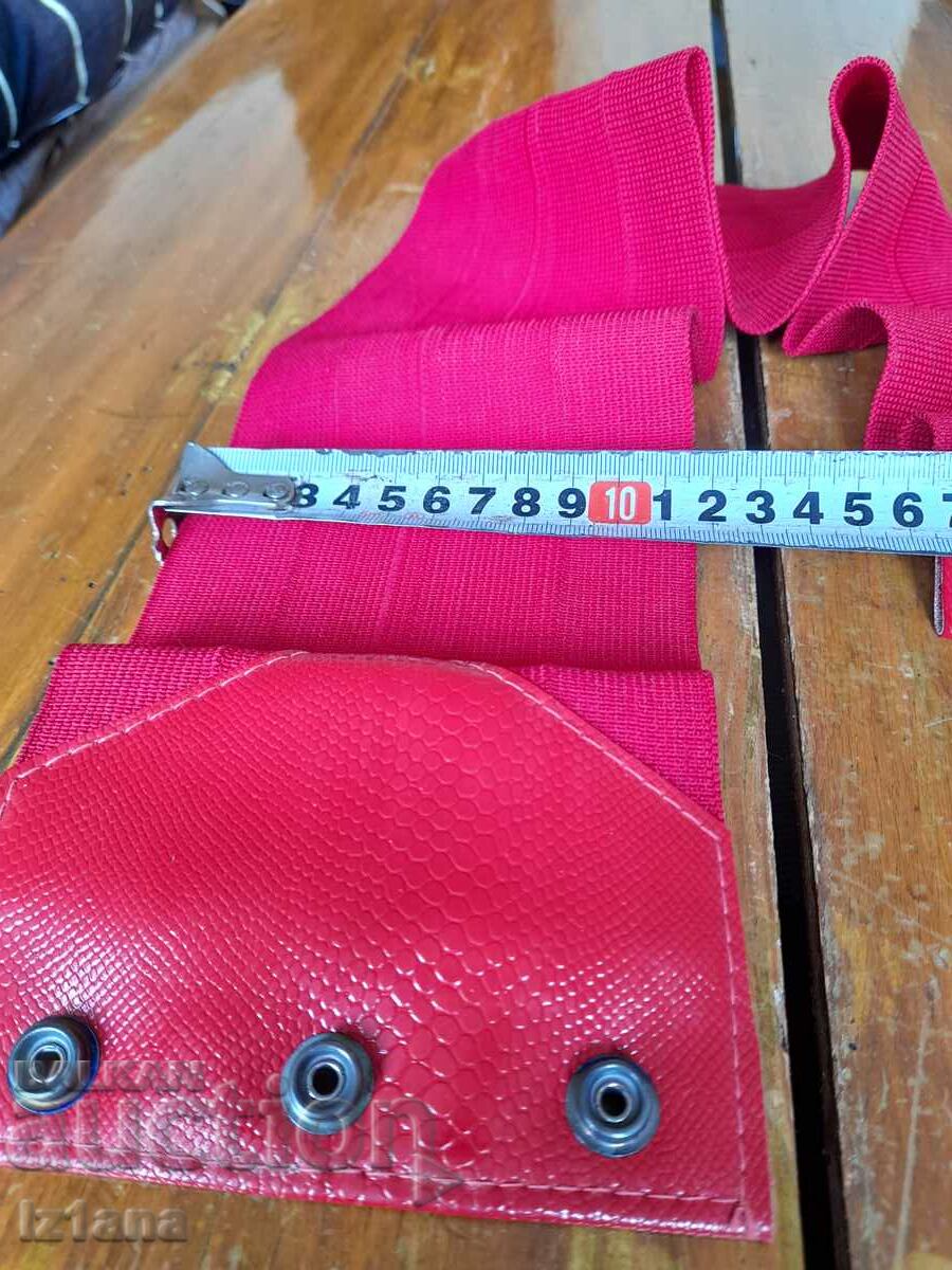 Delivery of Old elastic belt Delivery of Old elastic belt