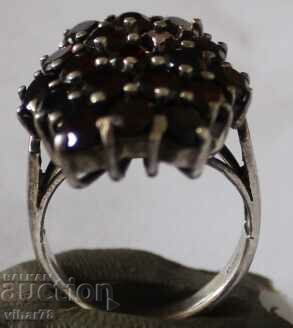 Delivery of WOMEN'S SILVER RING WITH GARNET Delivery of WOMEN'S SILVER RING WITH GARNET