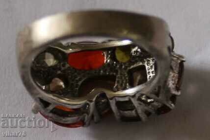 ΓΥΝΑΙΚΕΙΟ ΑΣΗΜΕΝΙΟ ΔΑΧΤΥΛΙΔΙ ΜΕ ΠΕΤΡΕΣ - 6