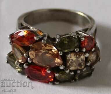 WOMEN'S SILVER RING WITH STONES
