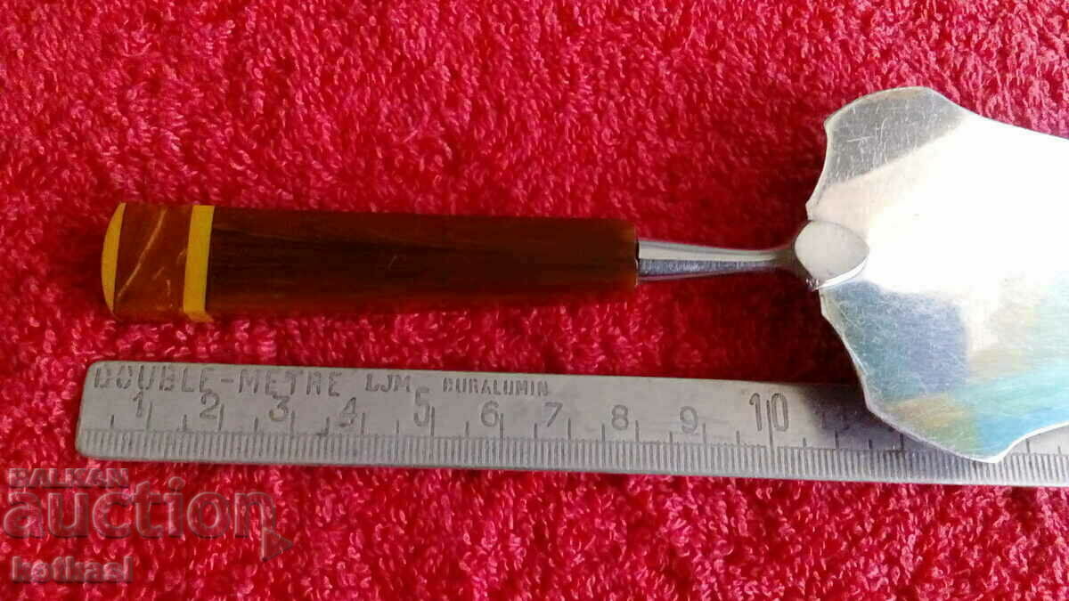 Old kitchen utensil spatula with price 10.50 BGN | € 5.37 Old kitchen utensil spatula with price 10.50 BGN | € 5.37