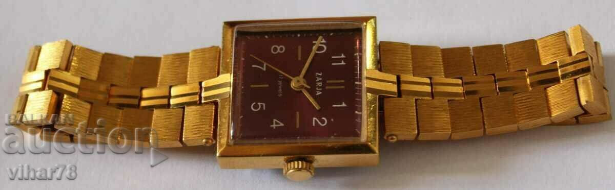 Auction  WOMEN'S GOLDEN WATCH ZARYA