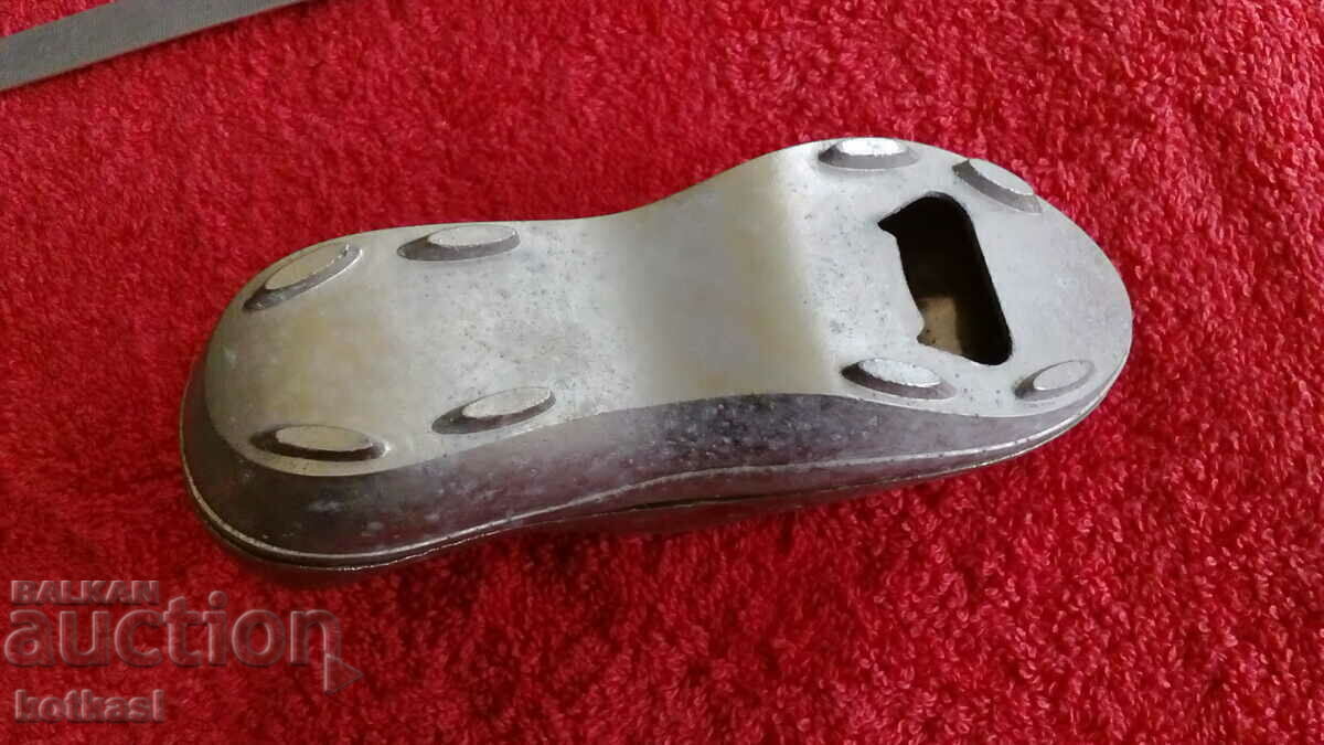 Old metal bottle opener Bitburger football sports shoe - 6