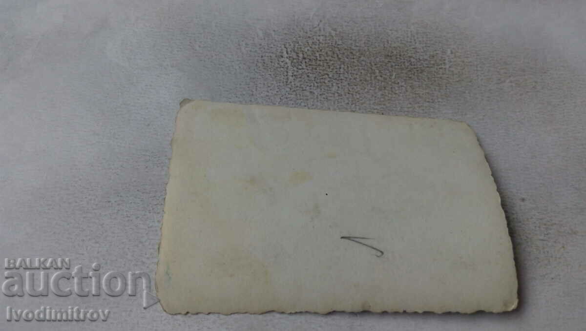 Photo Boys and girls at the fountain with price 1.85 BGN | € 0.95 Photo Boys and girls at the fountain with price 1.85 BGN | € 0.95