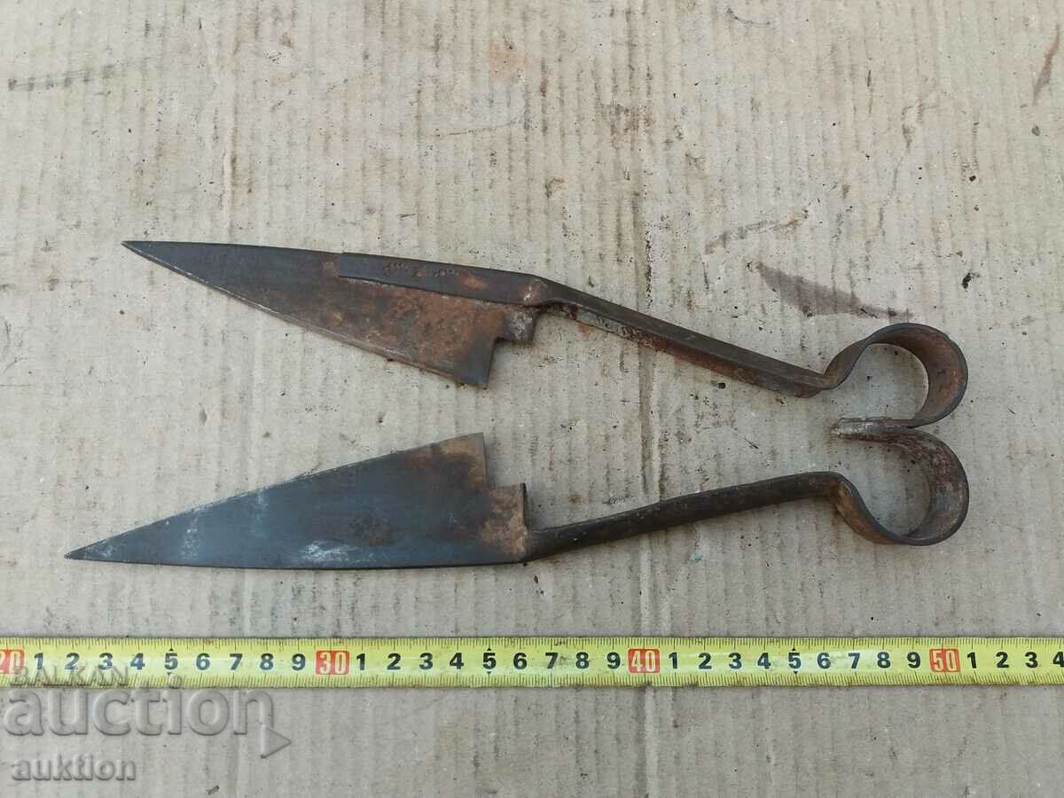 Аукцион КОВАНА НОЖИЦА ЗА СТРИГАНЕ НА ОВЦЕ С МАРКИРОВКА Аукцион КОВАНА НОЖИЦА ЗА СТРИГАНЕ НА ОВЦЕ С МАРКИРОВКА