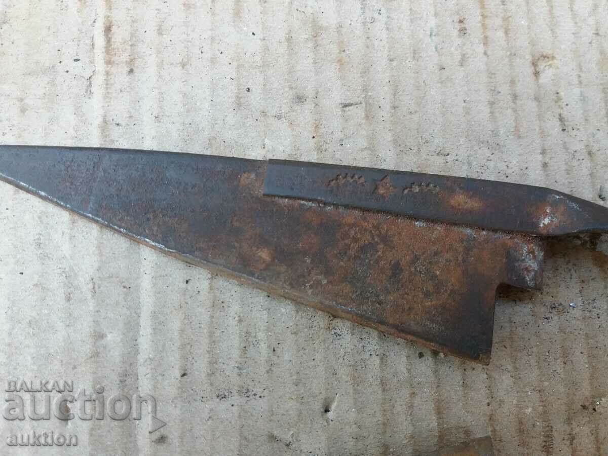 КОВАНА НОЖИЦА ЗА СТРИГАНЕ НА ОВЦЕ С МАРКИРОВКА - 5 КОВАНА НОЖИЦА ЗА СТРИГАНЕ НА ОВЦЕ С МАРКИРОВКА - 5