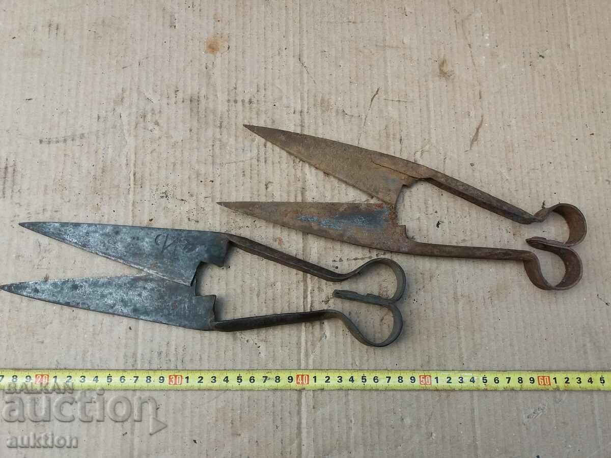 Auction SET OF TWO SHEPHERD SHEEP SHEARS Auction SET OF TWO SHEPHERD SHEEP SHEARS