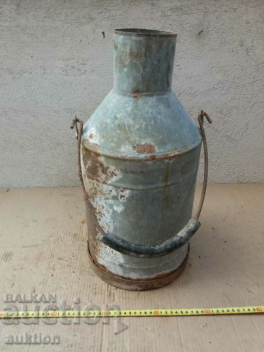 MASSIVE REVIVAL GUM FOR MILK, BUCKET 12 LITERS with price 14.99 BGN | € 7.66 MASSIVE REVIVAL GUM FOR MILK, BUCKET 12 LITERS with price 14.99 BGN | € 7.66