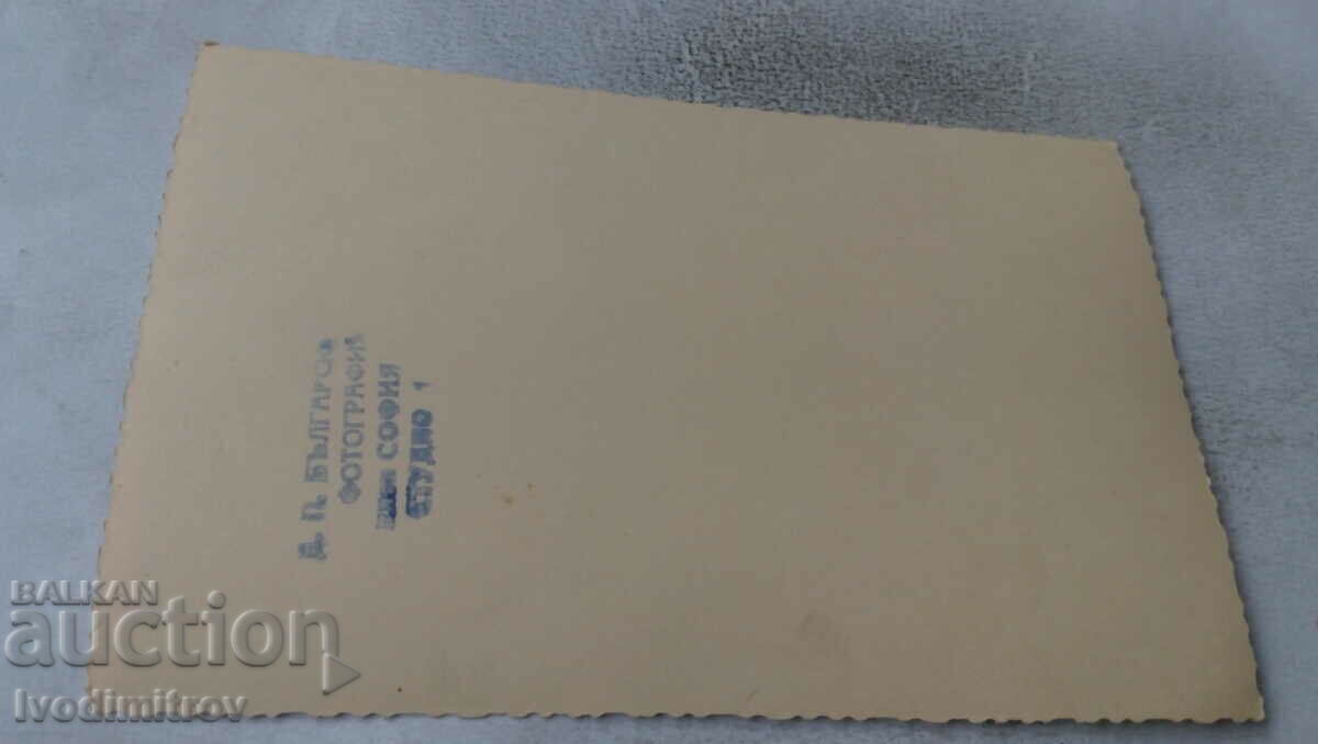 Φωτογραφία Νύφη με τιμή 1.75 BGN | € 0.89 Φωτογραφία Νύφη με τιμή 1.75 BGN | € 0.89