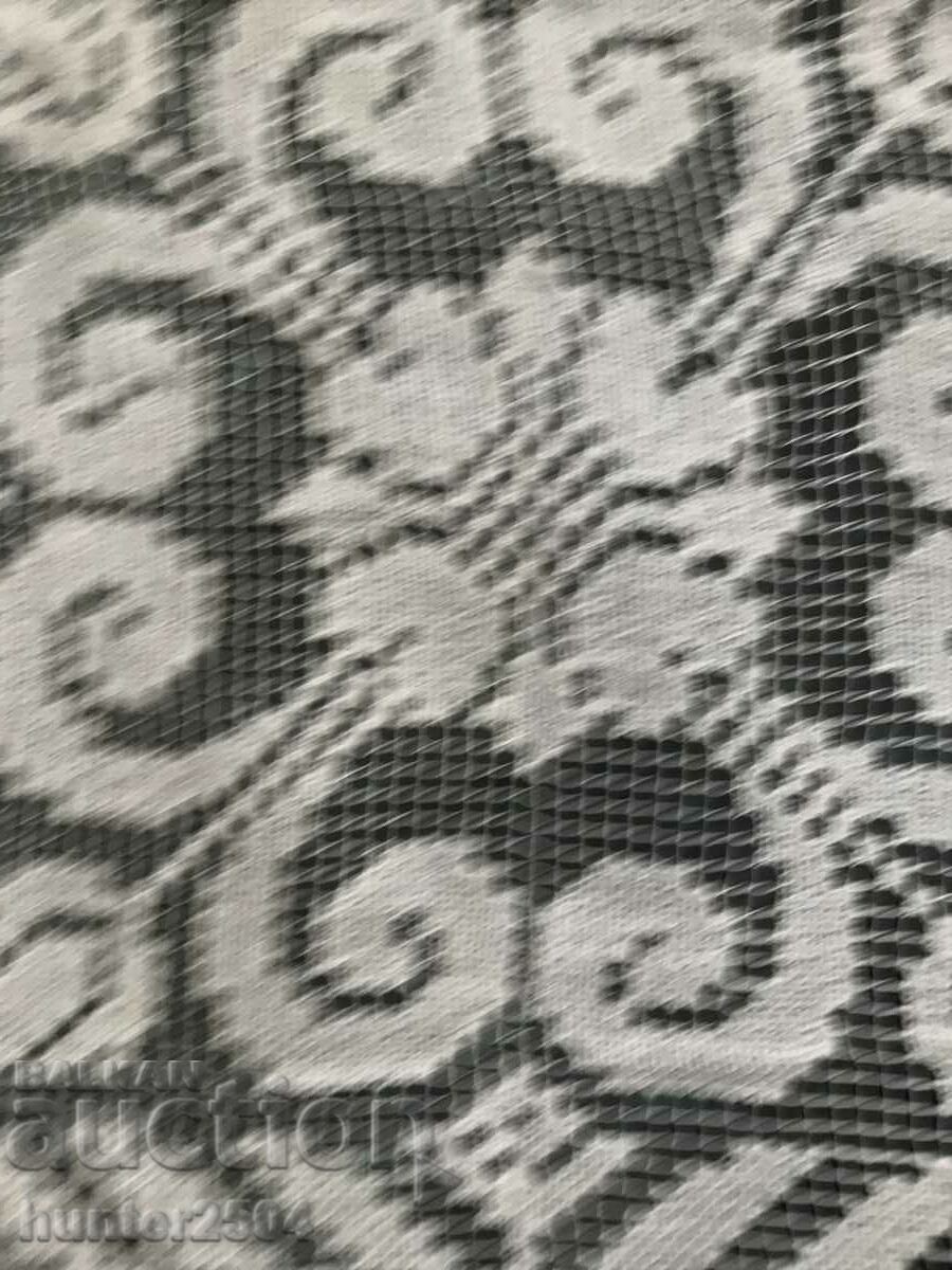 Покривка -50/50 см с цена € 12.95 | 25.33 лв.