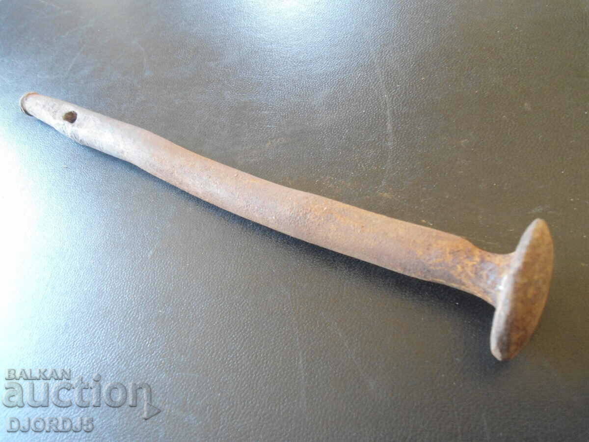 Старо ковано желязо с цена 3.00 лв. | € 1.53 Старо ковано желязо с цена 3.00 лв. | € 1.53