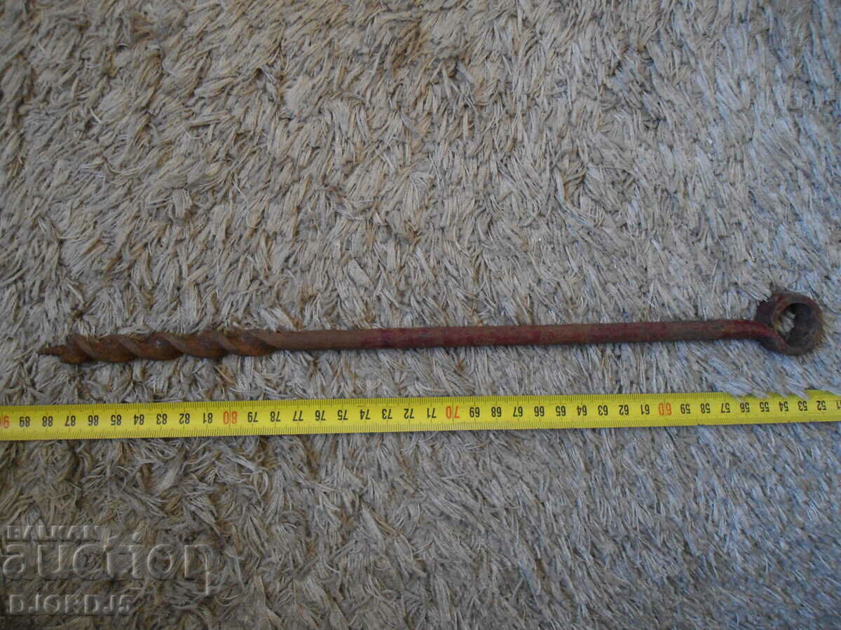 Old drill, chipping - 5 Old drill, chipping - 5