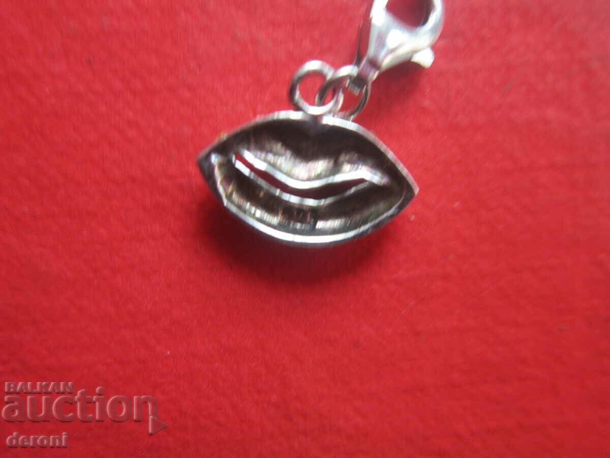 Delivery of Silver pendant pendant with stones 925 Delivery of Silver pendant pendant with stones 925