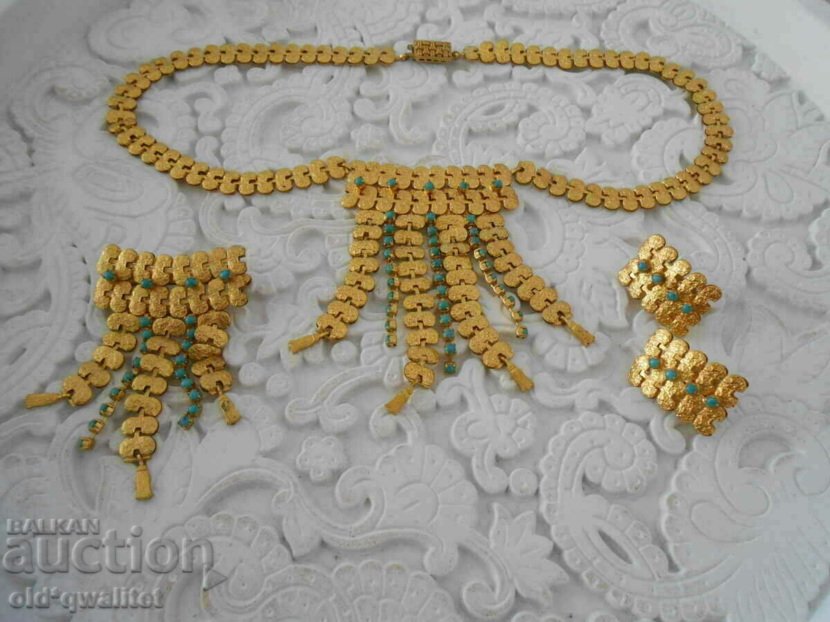 Аукцион ПИЩНО КОЛИЕ, Брошка, Обици, позлата Аукцион ПИЩНО КОЛИЕ, Брошка, Обици, позлата