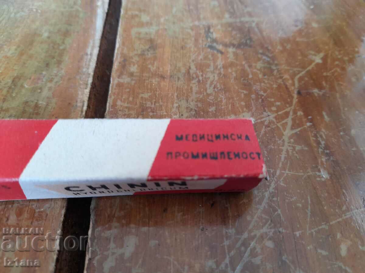 Ambalaj vechi de la chinina cu preț 5.00 BGN | € 2.56