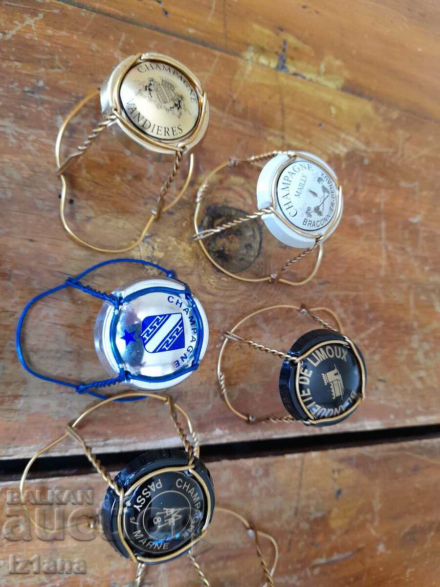 Old cap, champagne caps - 6 Old cap, champagne caps - 6