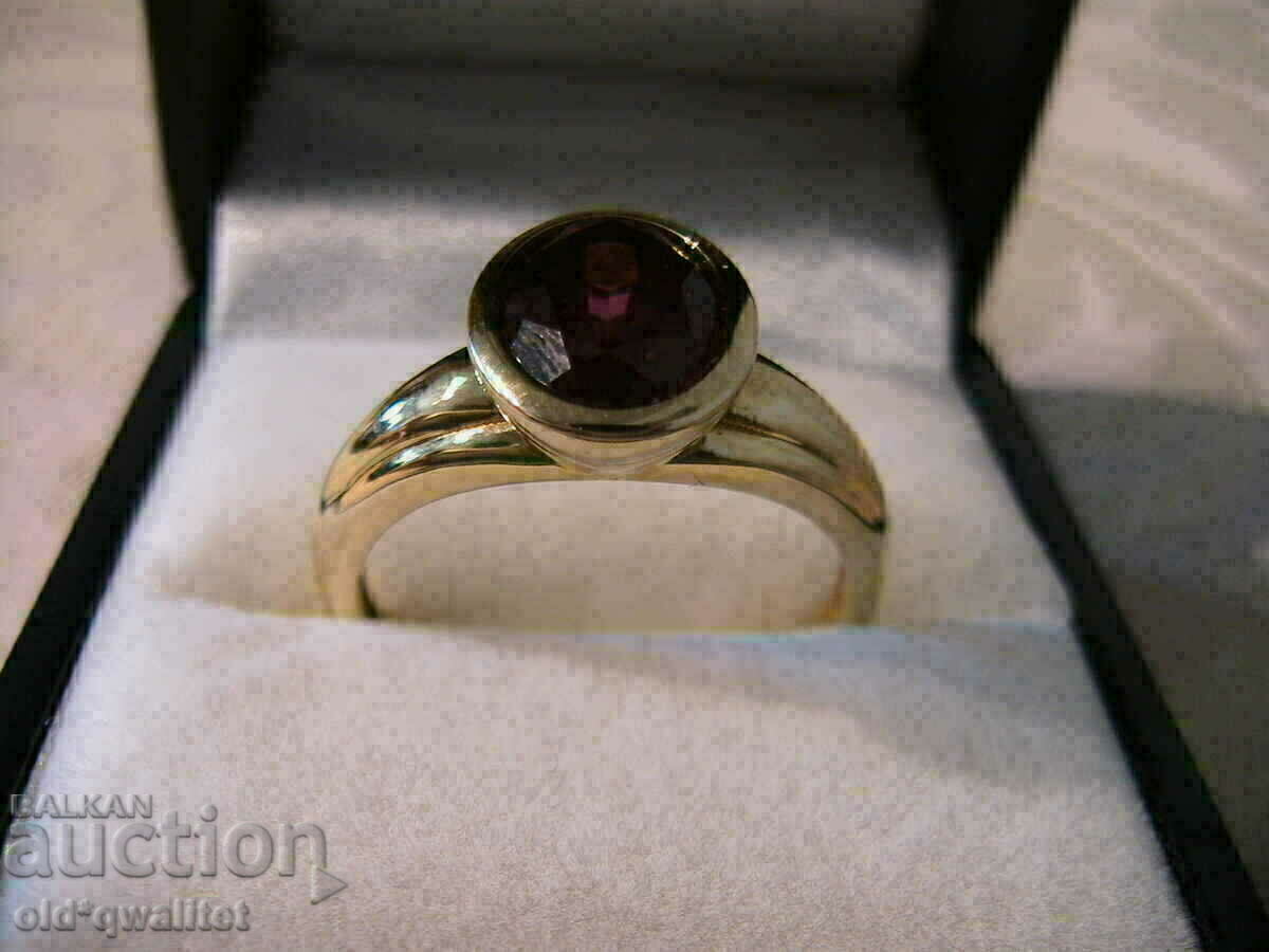 Gold ring with Almandine stone - Garnet, hallmark: 375 with price 997.00 BGN | € 509.76 Gold ring with Almandine stone - Garnet, hallmark: 375 with price 997.00 BGN | € 509.76
