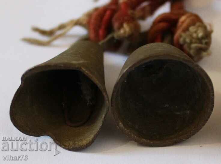 Licitație PATRU clopote de bronz