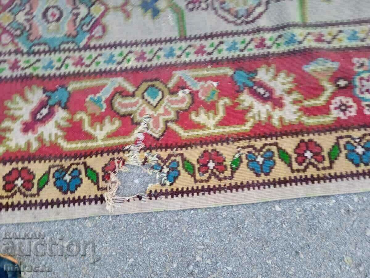 Old carpet with price 120.00 BGN | € 61.36 Old carpet with price 120.00 BGN | € 61.36