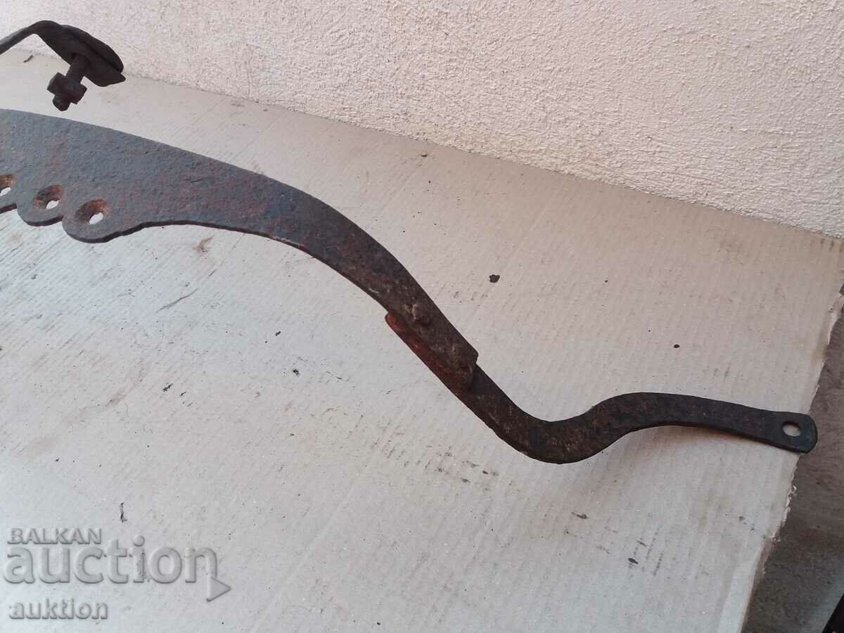 МАСИВНО КОВАН ОРНАМЕНТ ОТ ФАЙТОН, ДВУКОЛКА - 5 МАСИВНО КОВАН ОРНАМЕНТ ОТ ФАЙТОН, ДВУКОЛКА - 5