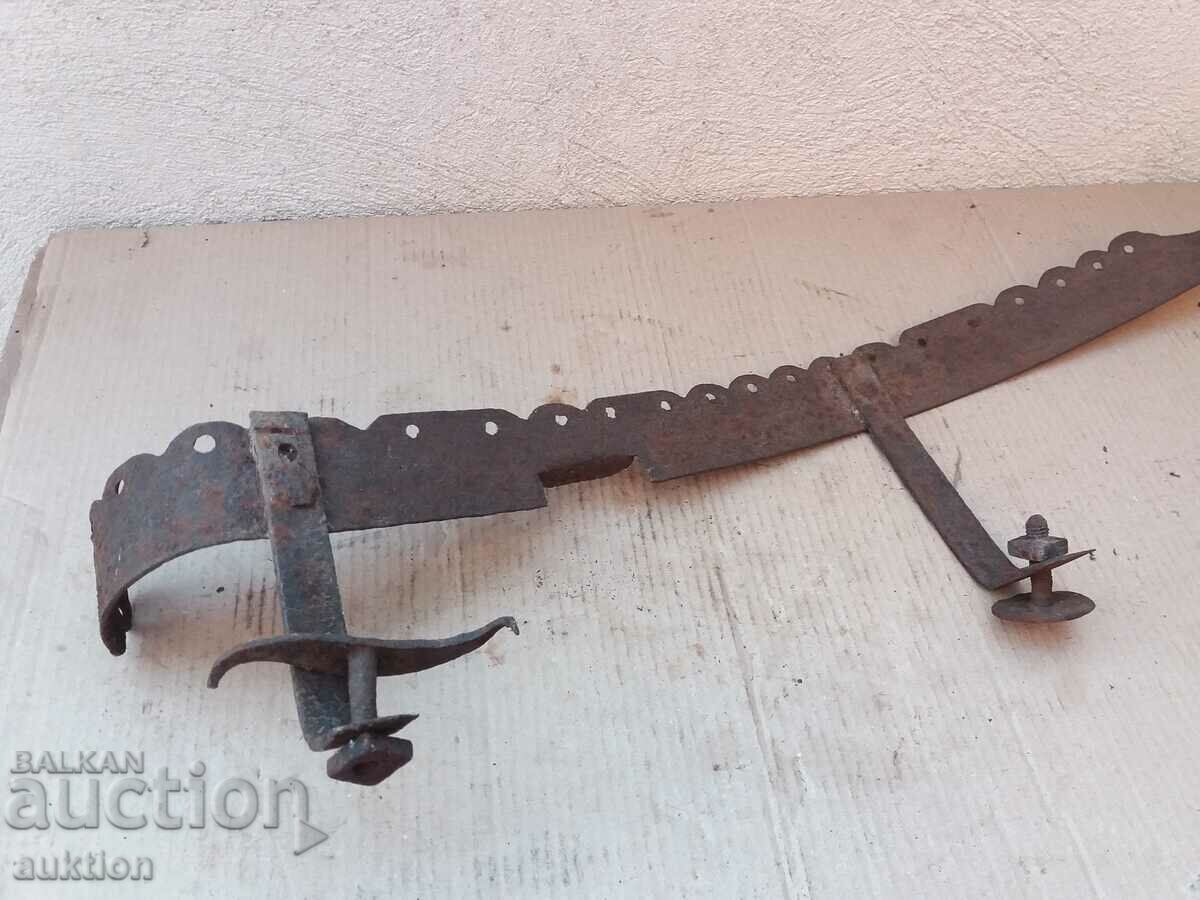 МАСИВНО КОВАН ОРНАМЕНТ ОТ ФАЙТОН, ДВУКОЛКА - 7 МАСИВНО КОВАН ОРНАМЕНТ ОТ ФАЙТОН, ДВУКОЛКА - 7