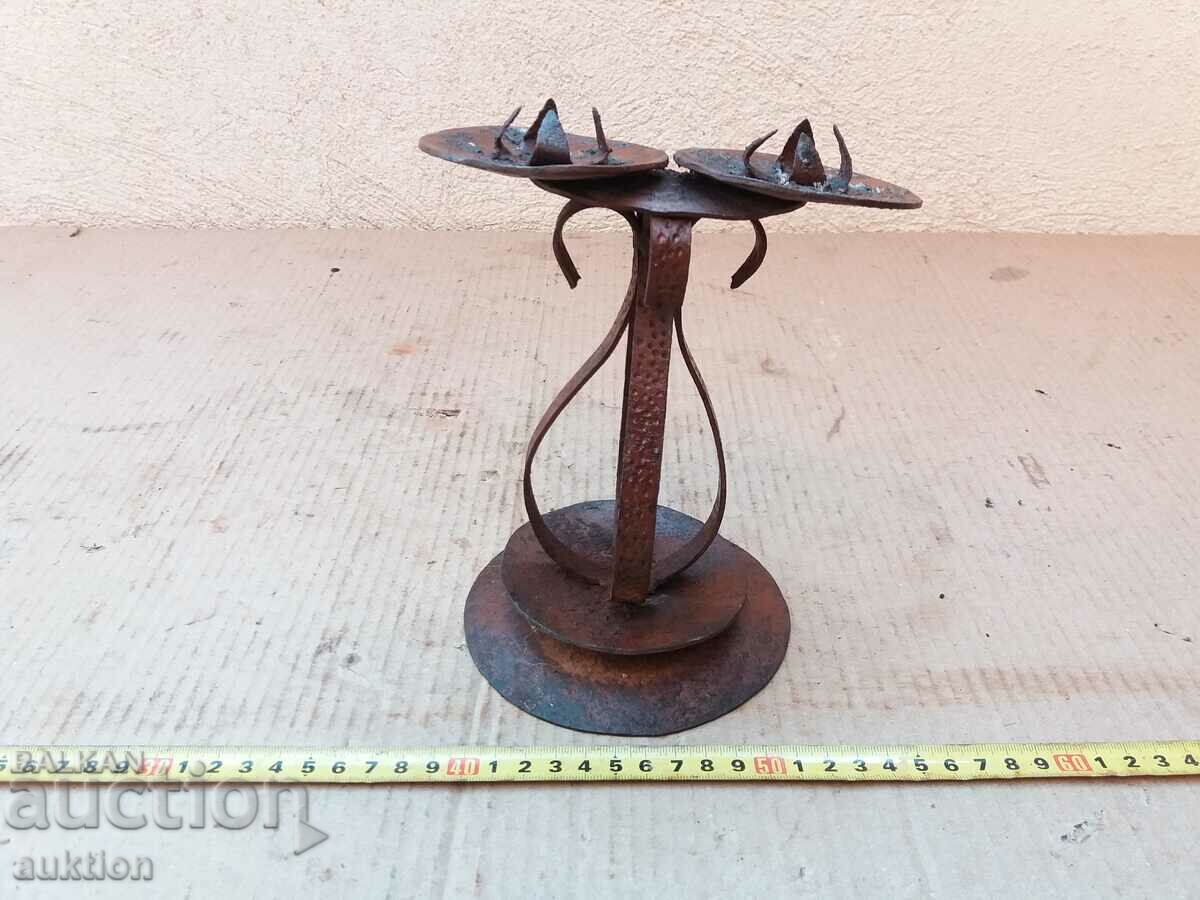 КОВАН СВЕЩНИК с цена 5.99 лв. | € 3.06 КОВАН СВЕЩНИК с цена 5.99 лв. | € 3.06