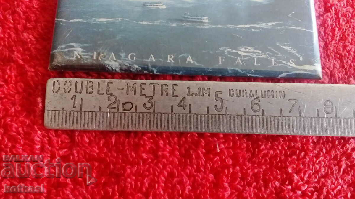 Souvenir Fridge Magnet Niagara Falls with price 8.50 BGN | € 4.35