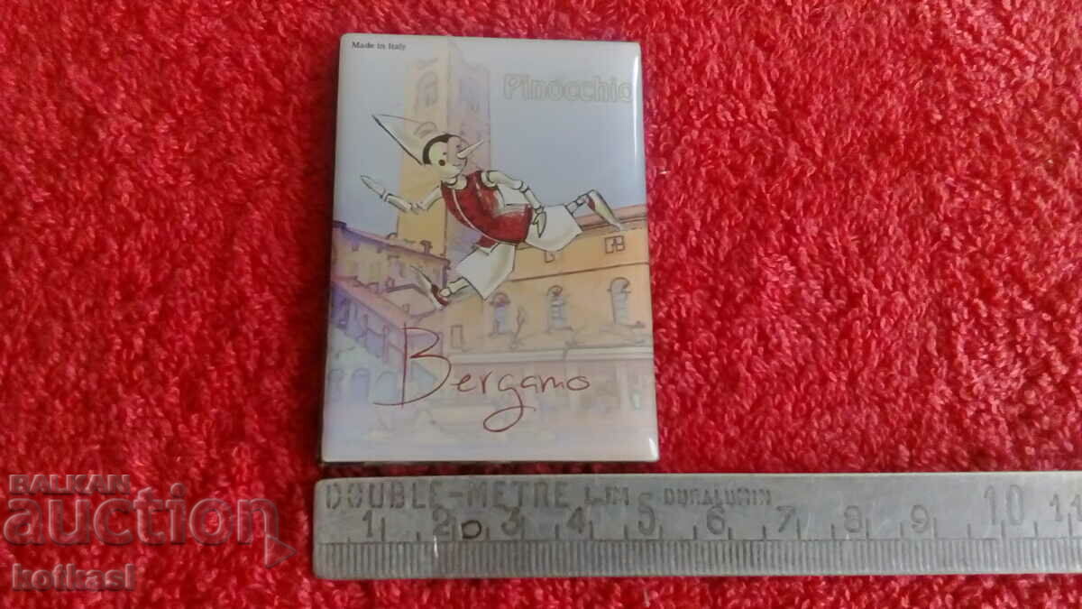 Magnet de frigider suvenir Italia Bergamo Pinocchio
