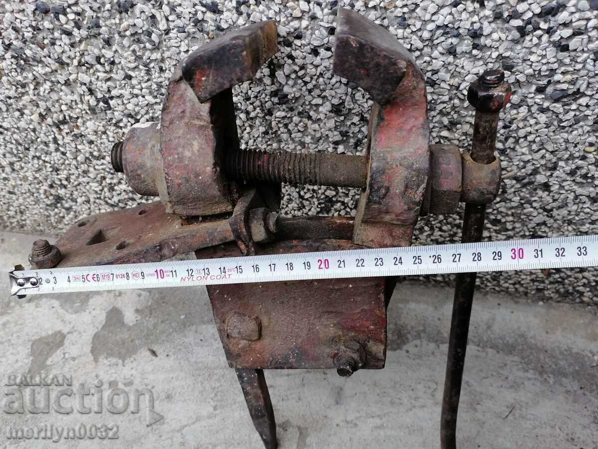 An old vise clamps a blacksmith's tool - 6 An old vise clamps a blacksmith's tool - 6